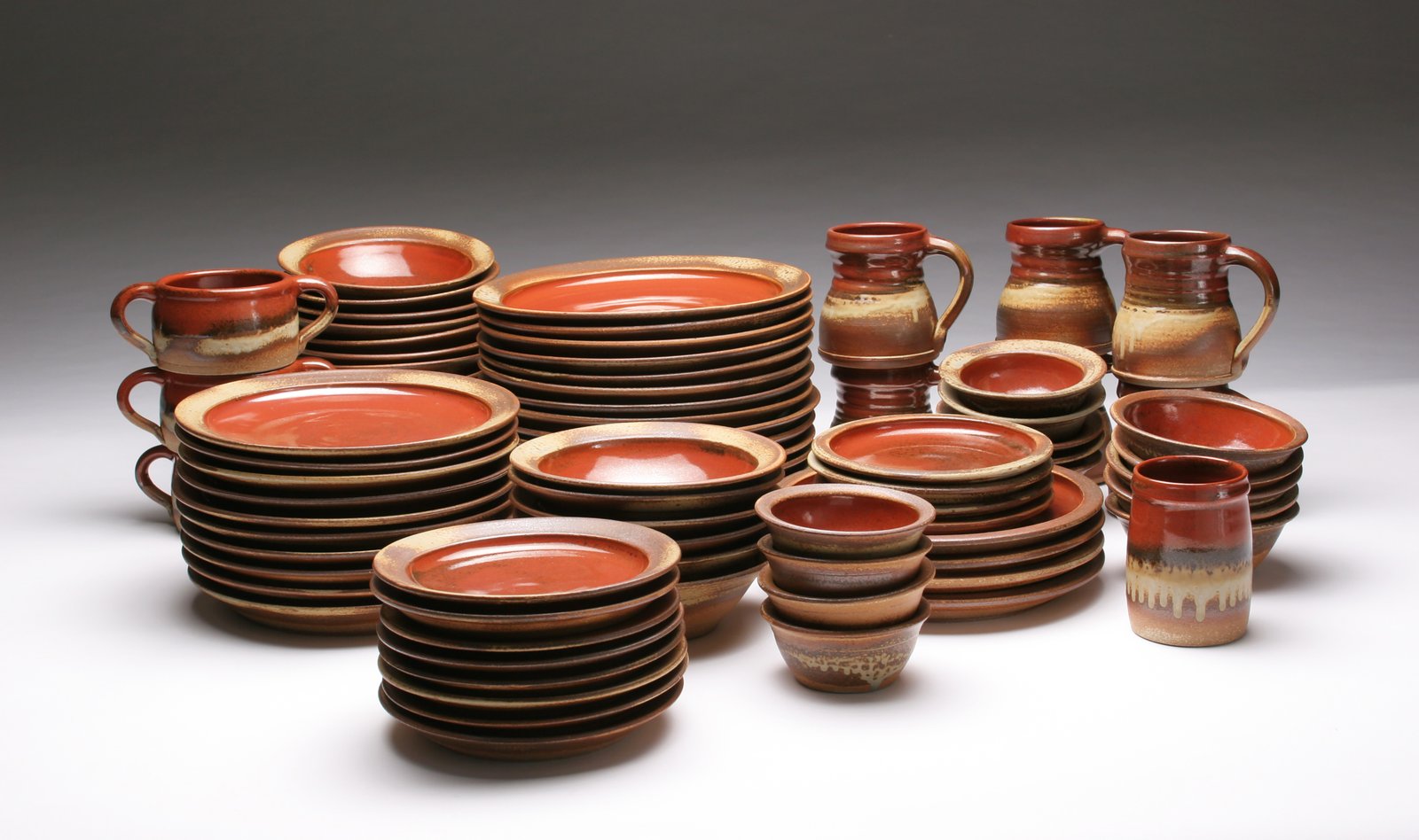 Gary Hatcher, Pine Mills Pottery Dinnerware, 2007.